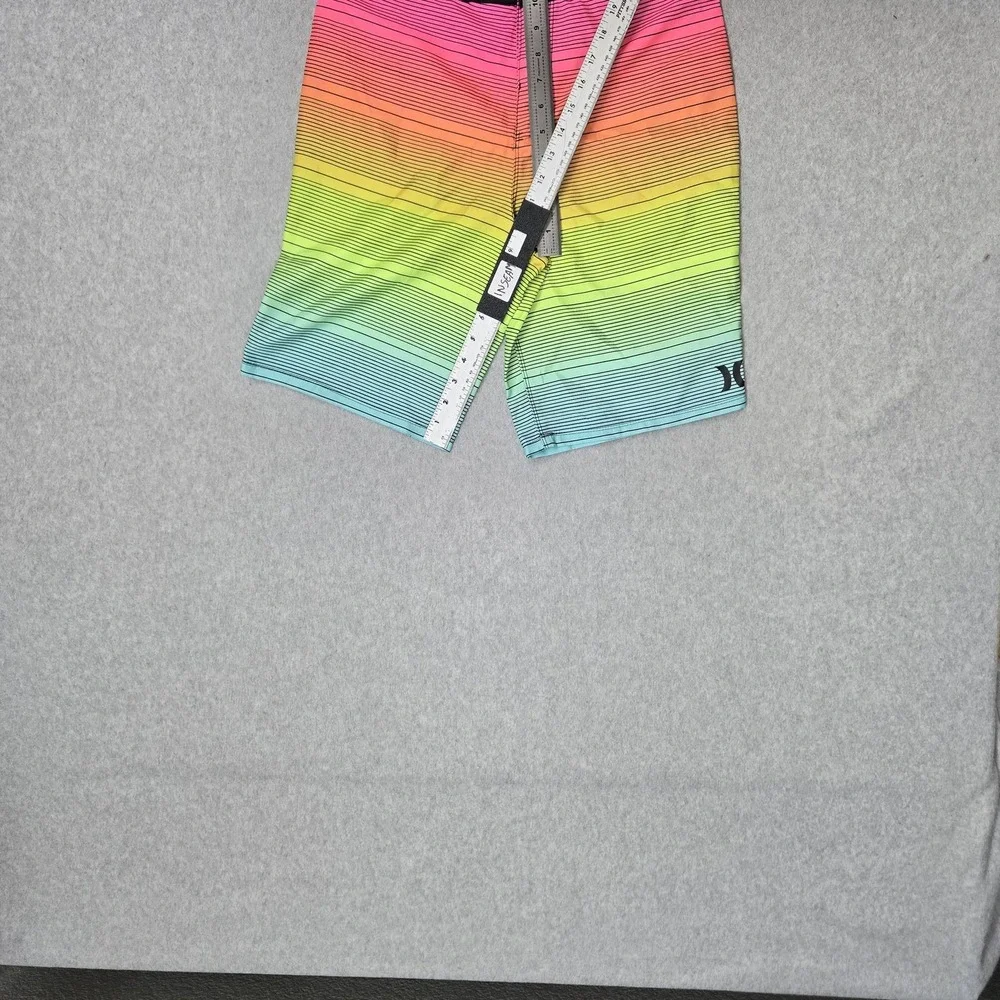 Hurley Boys Shorts 18/29 Multicolor Swimwear Striped Board Shorts Button 9